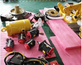 發(fā)那科機(jī)器人R-2000iC本體拆機(jī)件銷售：電機(jī)、減速器、平衡缸……