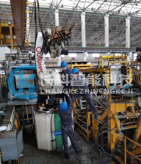 庫(kù)卡大型機(jī)械臂減速箱更換現(xiàn)場(chǎng) 庫(kù)卡大型機(jī)械臂減速箱更換現(xiàn)場(chǎng)